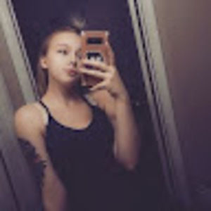 Meet your Posher, Macie